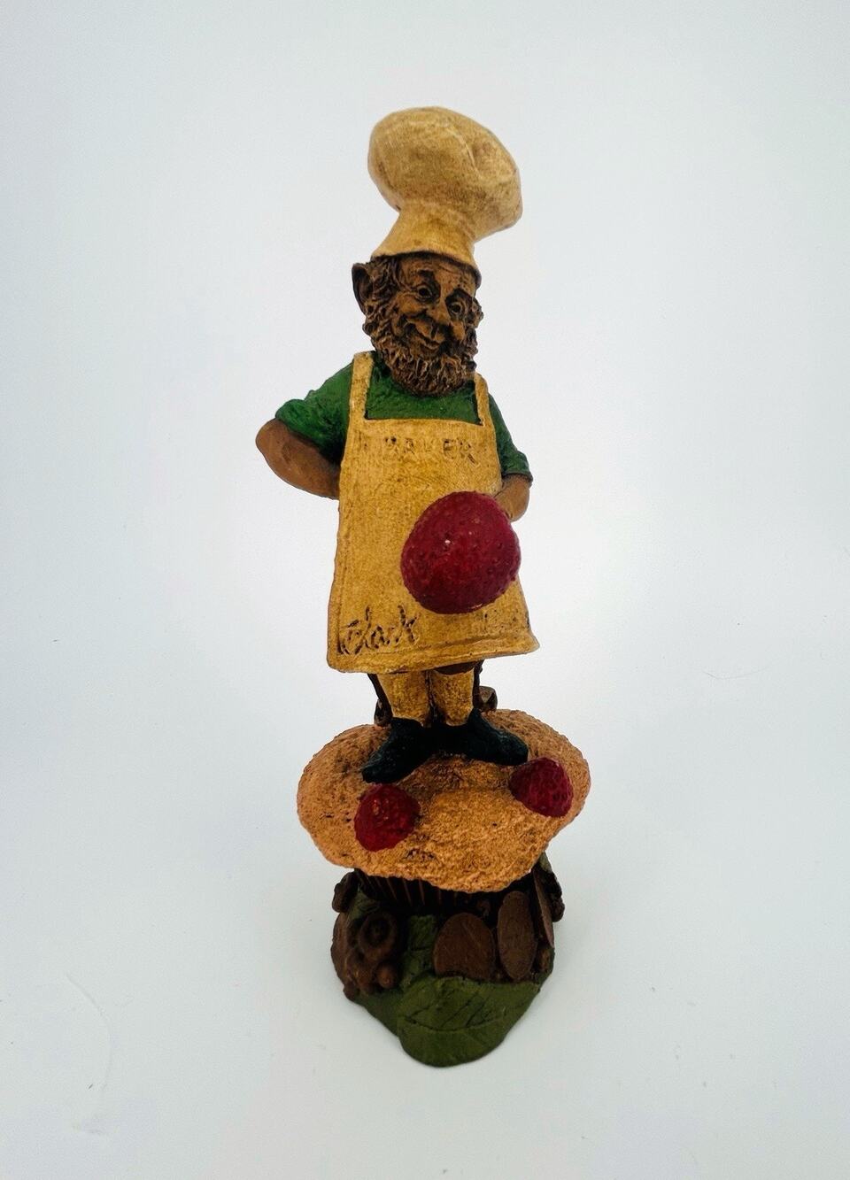 Tom Clark Alex #2299 Chef Gnome Strawberry Cupcake Figurine Cairn Studio
